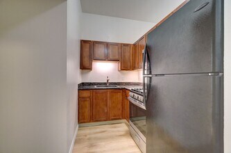 Riverside Suites in Tucson, AZ - Building Photo - Interior Photo