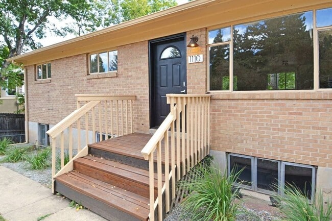 property at 1110-1112 6th St