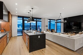 77 Wood Rd in Snowmass Village, CO - Building Photo - Building Photo