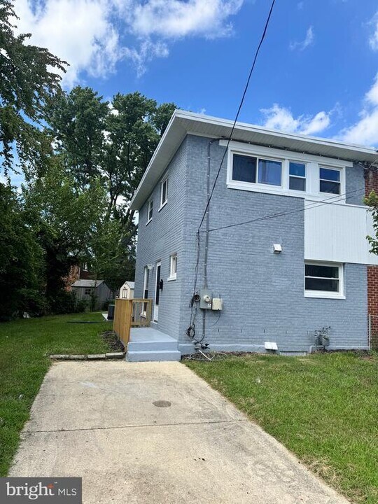 2806 Keith St in Temple Hills, MD - Building Photo