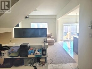 171 Bur Oak Dr in Thorold, ON - Building Photo - Building Photo