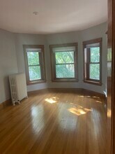 1046 S Scoville Ave, Unit Unit 2 in Oak Park, IL - Foto de edificio - Building Photo