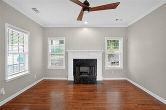 218 Barfield Ave SW in Atlanta, GA - Building Photo - Building Photo