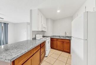 10315 Birmingham Way, Unit 0 in Rancho Cordova, CA - Building Photo - Building Photo