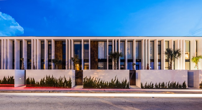 154 2nd St SW, Unit 2