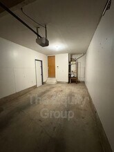 4805 W Iris Ave in Visalia, CA - Building Photo - Building Photo