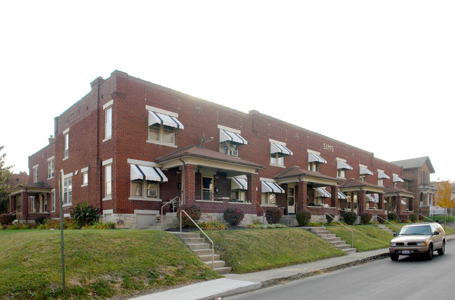 822-836 Studer Ave in Columbus, OH - Foto de edificio - Building Photo