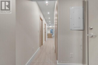 625 Harvie Ave in Toronto, ON - Building Photo - Building Photo