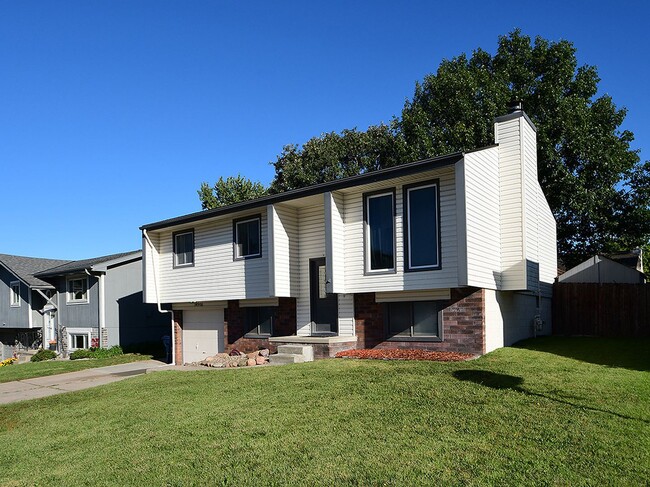 14906 Willow Creek Dr in Omaha, NE - Foto de edificio - Building Photo