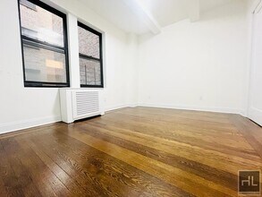 WEST 68 STREET, Unit 1C in New York, NY - Foto de edificio - Building Photo