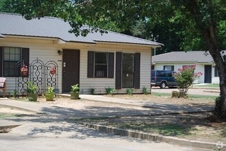 4191 Broad St in Pine Hill, AL - Building Photo - Building Photo