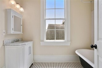 1600 Governor Nicholls St in New Orleans, LA - Foto de edificio - Building Photo