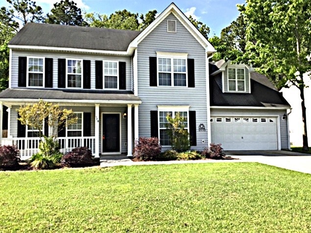 property at 128 Summer Trace Dr