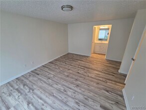 255 Portage Rd in Lewiston, NY - Foto de edificio - Building Photo