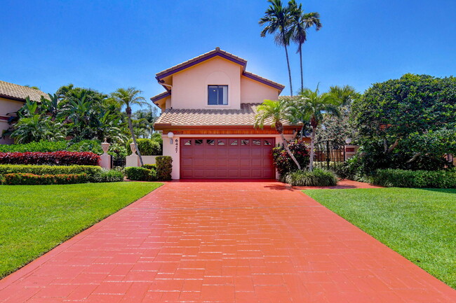 property at 6427 Via Rosa