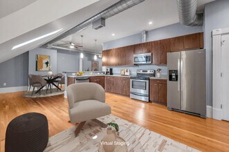 275 S Limestone in Lexington, KY - Building Photo - Building Photo