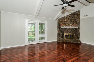 8210 Valley Ridge Trail in Memphis, TN - Building Photo - Building Photo