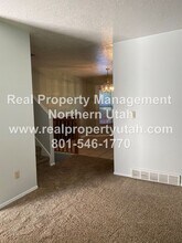 1778 W 250 N in West Point, UT - Building Photo - Building Photo