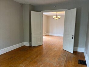 691 Conway St in St. Paul, MN - Building Photo - Building Photo
