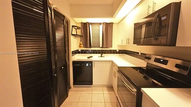 2518 SE 20th Pl in Homestead, FL - Foto de edificio - Building Photo