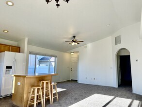 10113 W Barberry Ave in Cheney, WA - Building Photo - Building Photo