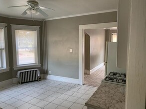 300 60th St, Unit 1 in Kenosha, WI - Building Photo - Building Photo