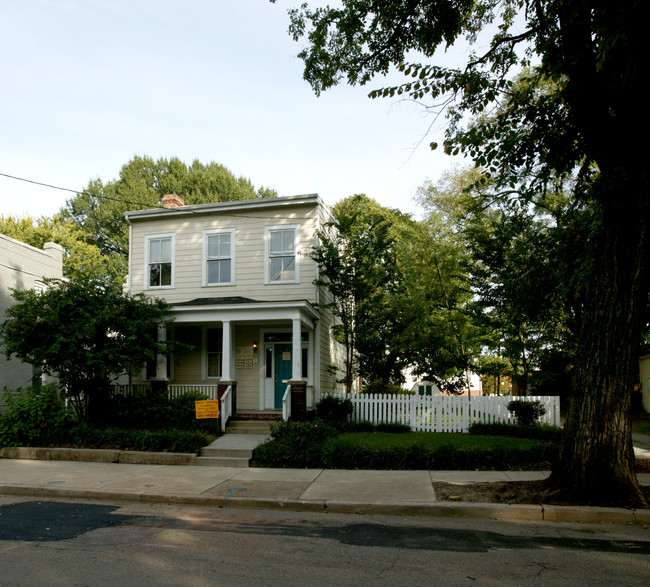 11 S Rowland St in Richmond, VA - Foto de edificio - Building Photo