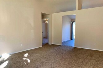 7948 W Gillis St in Boise, ID - Building Photo - Building Photo