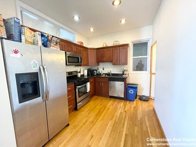 775 Parker St, Unit 1