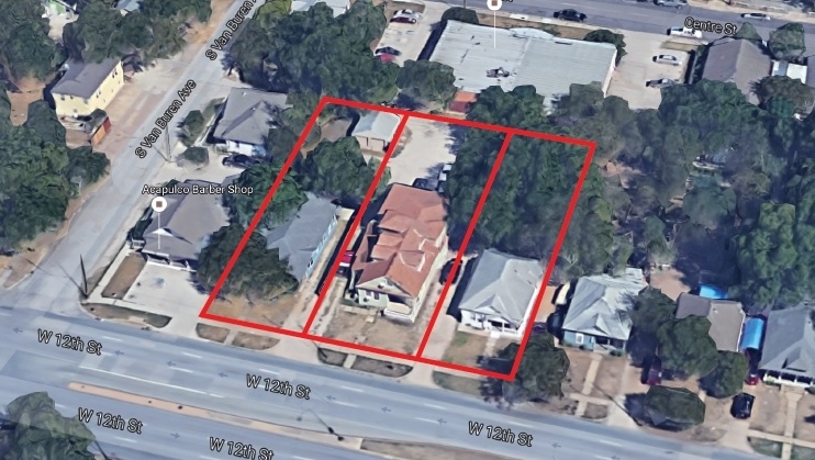 625 W 12th St in Dallas, TX - Building Photo