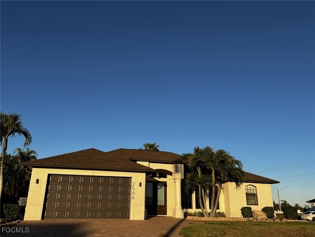 property at 2506 SW 15th Pl