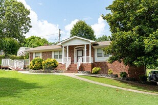 6413 Edgmon Dr in Chattanooga, TN - Building Photo