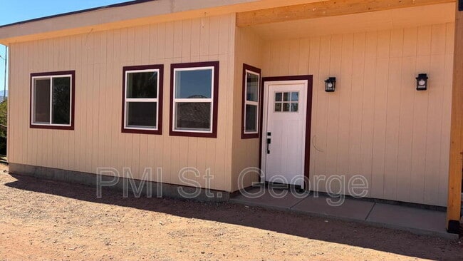 360 N 300 W in Ivins, UT - Building Photo - Building Photo