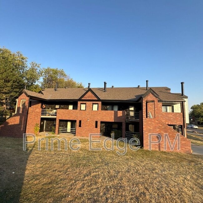 1721 Ridgehaven Ct in Lincoln, NE - Building Photo - Building Photo