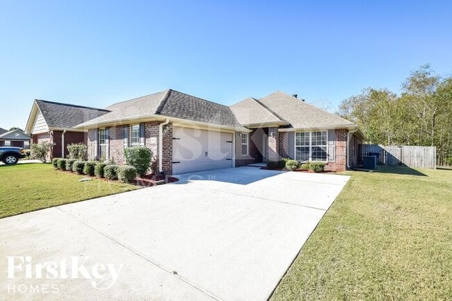 605 Hidden Brook Trail in Alabaster, AL - Building Photo - Building Photo