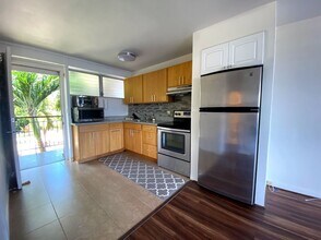 1423 Emerson St in Honolulu, HI - Building Photo - Building Photo