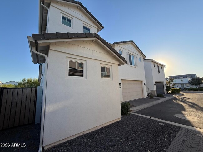 5463 S Dillon Cir in Mesa, AZ - Building Photo - Building Photo