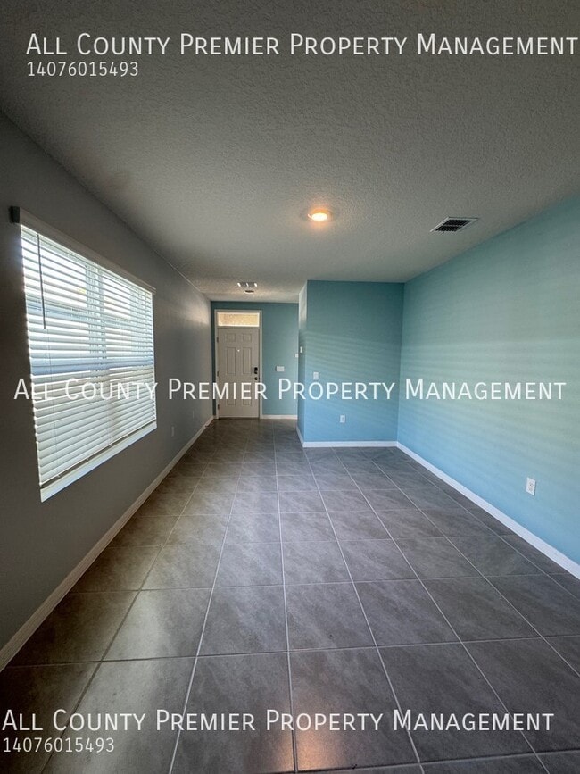 994 King Parc Rd in Orange City, FL - Building Photo - Building Photo