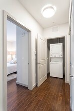 45 Marion St, Unit 407 in Brookline, MA - Building Photo - Building Photo