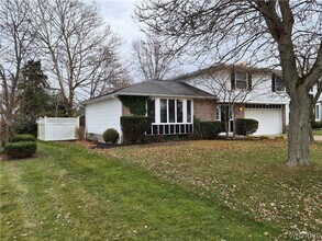 210 Culpepper Rd in Buffalo, NY - Building Photo - Building Photo