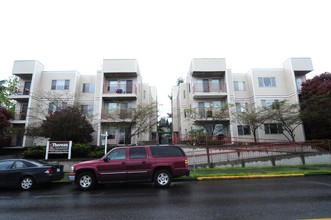 JW WEDGWOOD in Seattle, WA - Foto de edificio - Building Photo