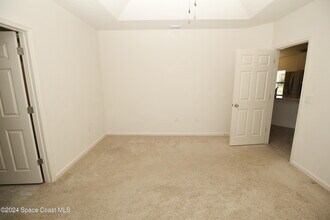 4596 Broomsedge Cir in West Melbourne, FL - Building Photo - Building Photo