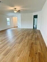 10529 Steinbeck Dr in Austin, TX - Building Photo - Building Photo