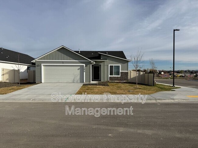 1870 W Unforgettable St in Meridian, ID - Building Photo - Building Photo