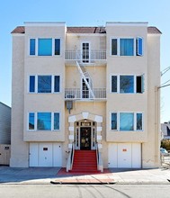 1538 Saint Charles St in Alameda, CA - Building Photo - Building Photo