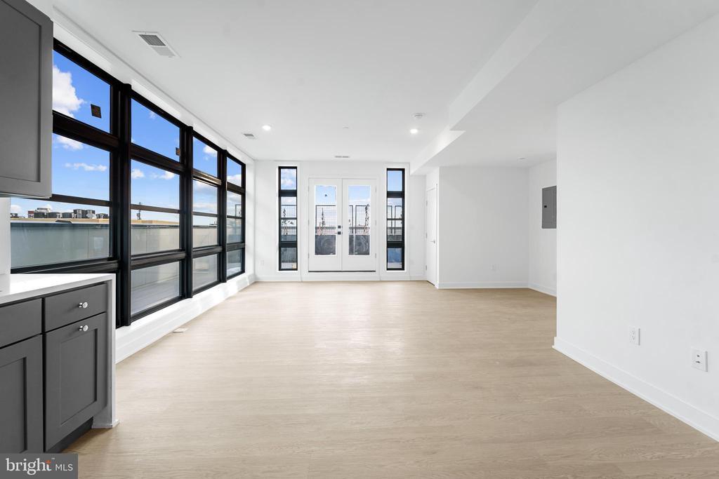 1417 Belmont St NW in Washington, DC - Building Photo