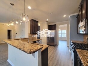 9348 Lantana Trail in Jonesboro, GA - Foto de edificio - Building Photo