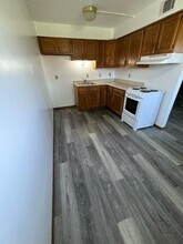 103 Crestview Dr in Eldridge, IA - Building Photo - Building Photo