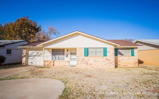 property at 5208 42nd St
