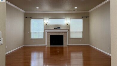 118 Deer Meadow Terrace in Danville, CA - Building Photo - Building Photo